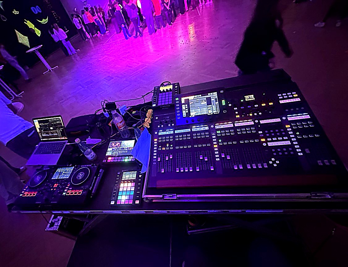 FOH & DJ Booth